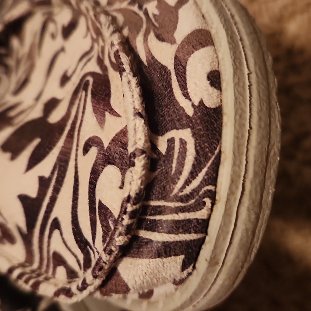 Hey Dude Patterned Casual Slip-on Shoes Womans Size 7 - Picture 13 of 15